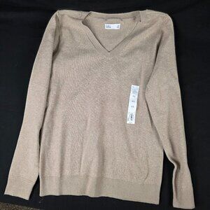 NWT Croft & Barrow V-Neck Sweater, Oatmeal